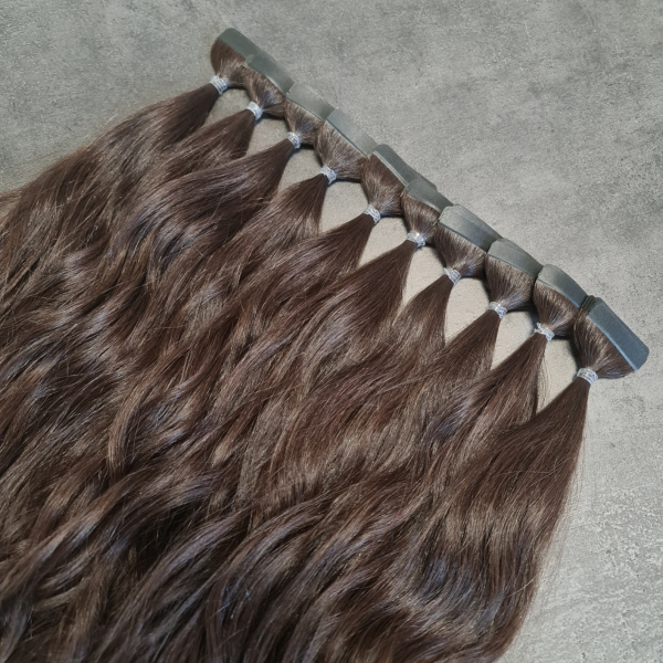2x Tape Extensions 35cm gewellt Farbe N4 - OUTLET